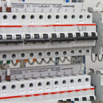 Barramento Pente DIN Trifásico 63amp 54 Polos 1 Metro - Imagem 3