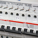 Barramento Pente DIN Trifásico 63amp 54 Polos 1 Metro - Imagem 4